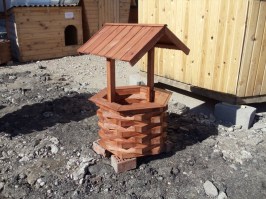 Колодец декоративный для сада 0007