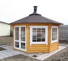 Застекленная деревянная беседка (гриль домик,барбекю). 0204