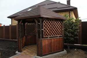 Беседка садовая деревянная 0752