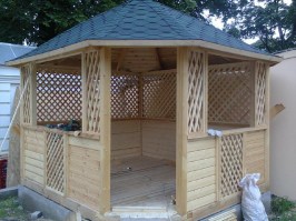 Беседка садовая из дерева 0522