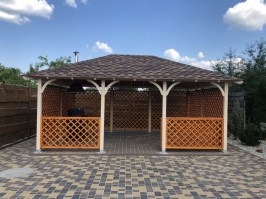 Беседка из дерева с перголами 0921