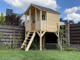 Детский деревянный домик 0184