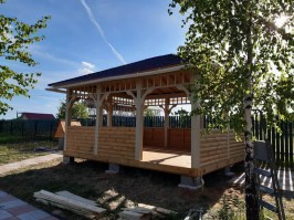 Беседка садовая из дерева 1113