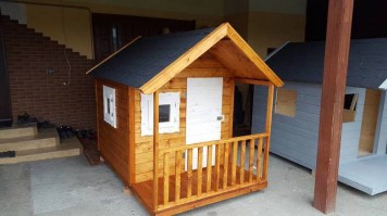 Игровой домик для детей из дерева 0074