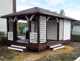 Деревянная садовая беседка с хозблоком 0847