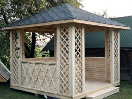 Беседка садовая из дерева квадратной формы 0720
