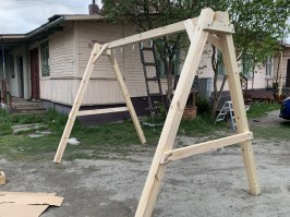 Деревянные качели 0126