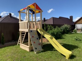 Детская площадка из дерева 0124