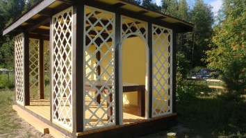 Беседка садовая из дерева 0692