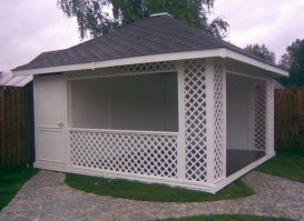 Деревянная садовая беседка с хозблоком 1073