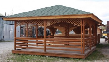 Квадратная беседка из дерева 0499