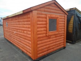 Бытовка деревянная 0045