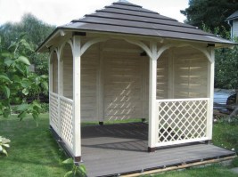 Беседка садовая из дерева квадратной формы 0607