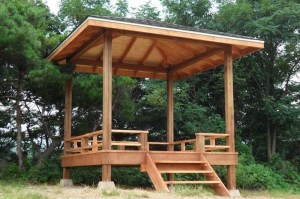 Беседка деревянная садовая 0216