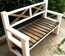 Скамейка трехместная садовая 0070