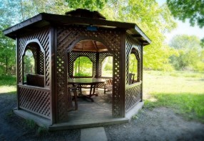 Деревянная беседка 1184