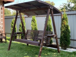 Качели садовые ЭКО 0093 с реечной крышей из массива сосны
