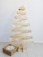 Елка из дерева декоративная 0026