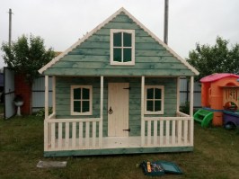 Игровой домик для детей из дерева (2 этажа) 0169