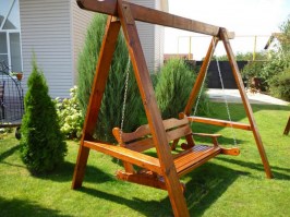 Качели садовые из дерева 0024