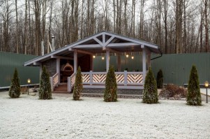 Деревянная садовая беседка 0844