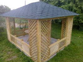 Деревянная садовая беседка 0888