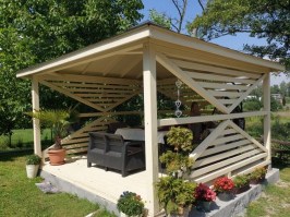 Деревянная садовая беседка 1161