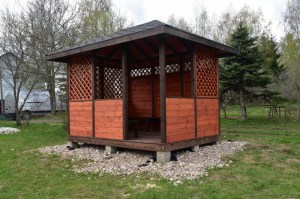 Деревянная садовая беседка 0155