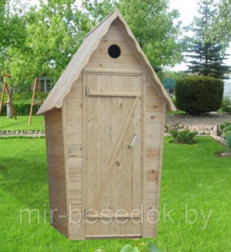 Туалет деревянный для дачи из дерева 0001